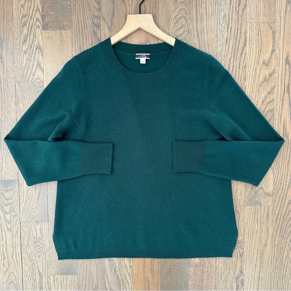 J. Crew Everyday Cashmere Crew Neck Pullover Sweater in Forest Green Large